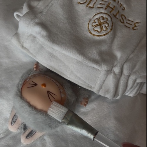 Besthetic Clinic, Instagram-Post, Gabinet Medycyny Estetycznej, Kosmetologia, Medycyna Estetyczna